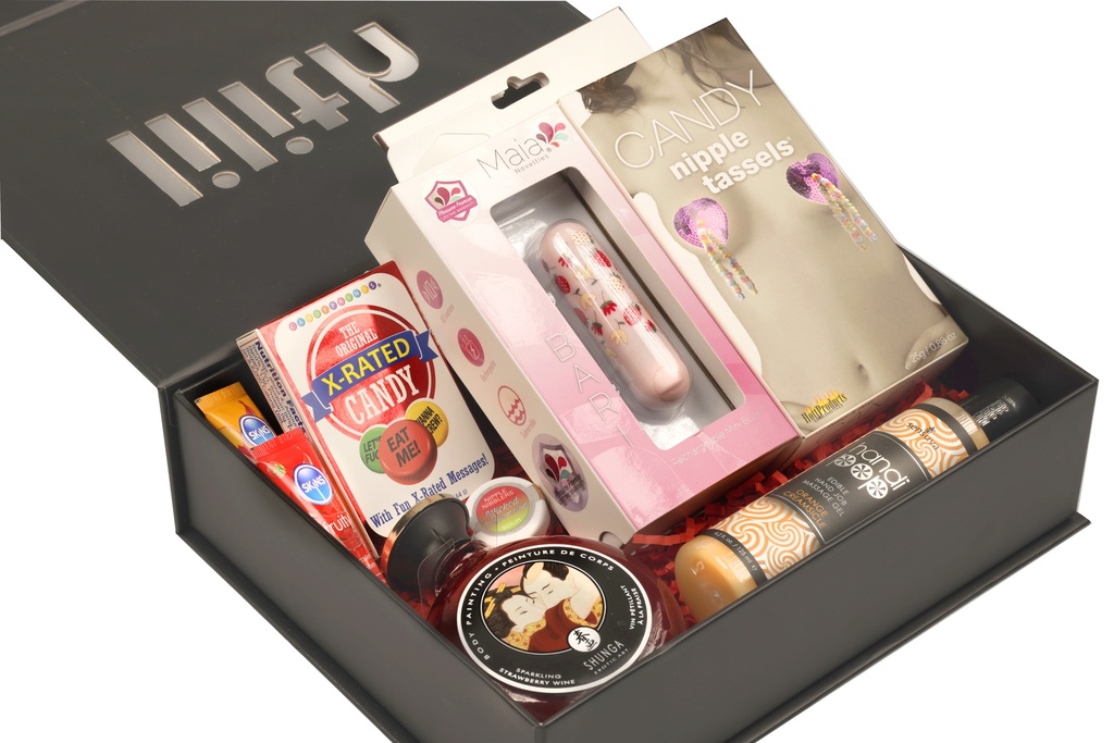 Food Play Box – Edible Body Paint Kit with Mini Bullet Vibrator, Fruity Lube Sampler, Nipple Nibblers & Candy Accessories – Sensual Couples Gift Set for Tasty Play